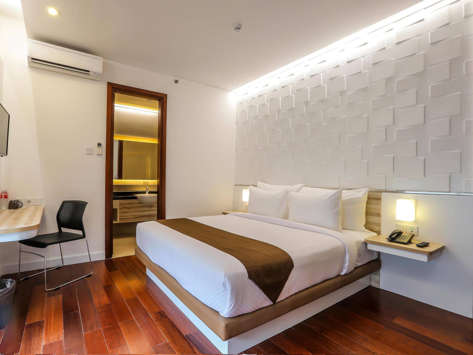 Alimar Hotel Malang Eksteriør bilde