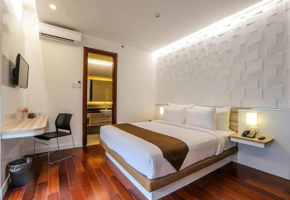 Alimar Hotel Malang Eksteriør bilde